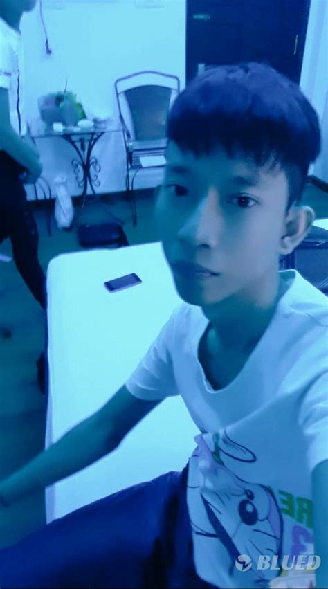đức vương 2k5|Hot boy 2K5 sở hữu gương mặt điển trai cùng nụ cười ngọt ngào.